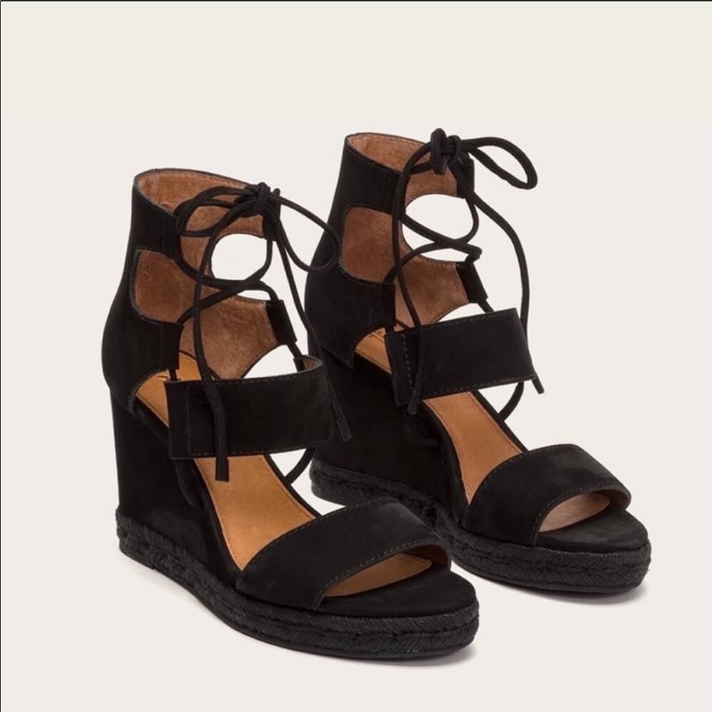 Frye black Roberta Ghillie leather wedge